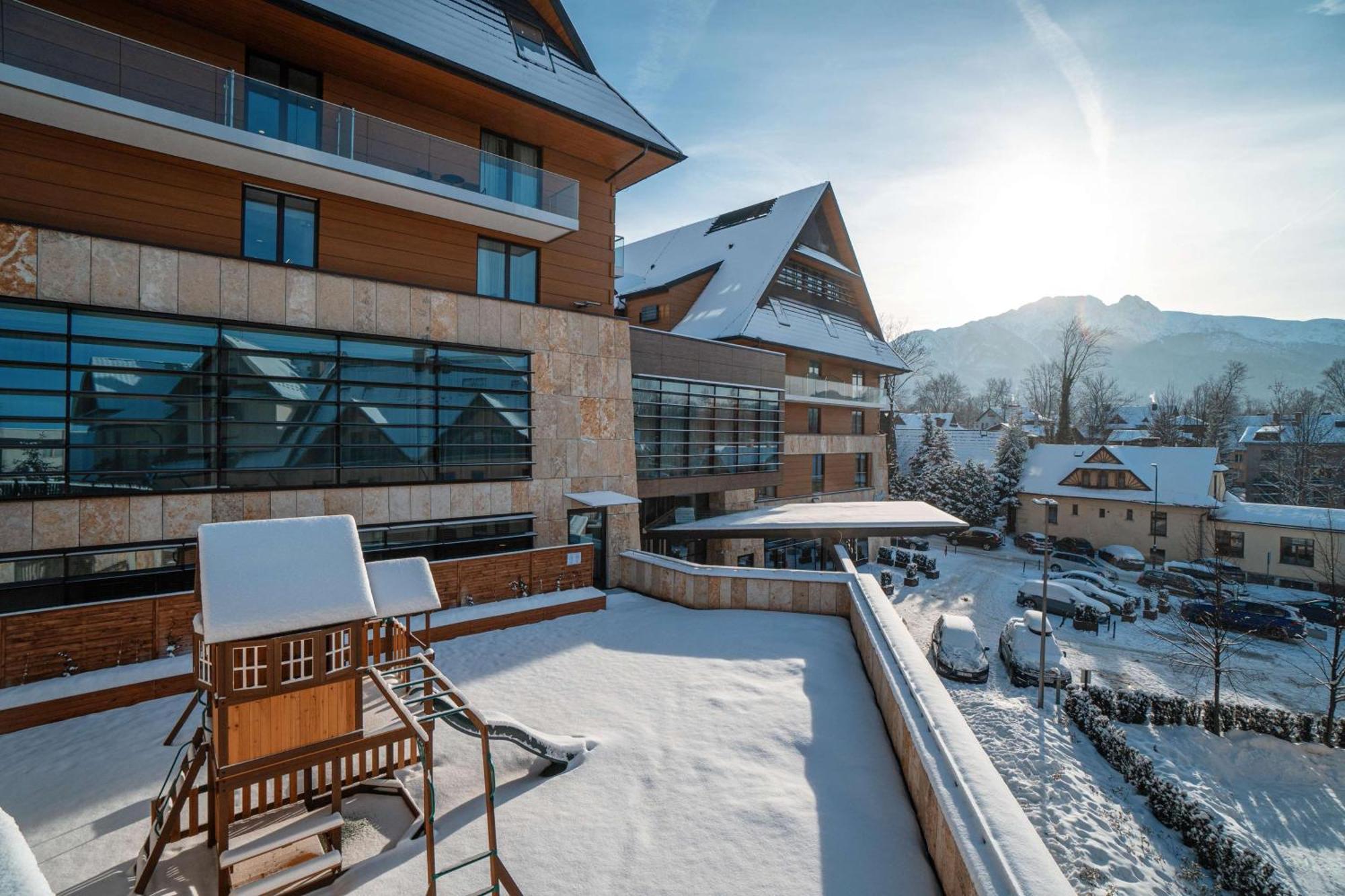 Radisson Blu Hotel&Residences Zakopane Exterior foto The hotel complex